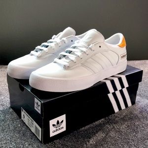 Adidas Matchbreak Super. White leather